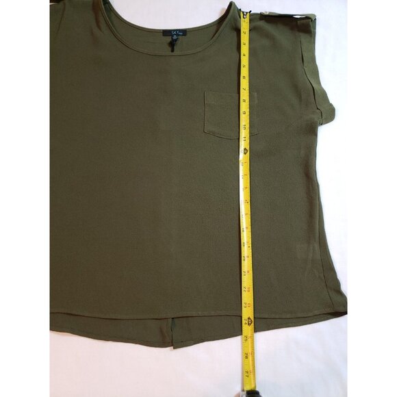 Sky Plus Womens Olive Button-Back 2X Blouse With Pocket & Shoulder Detail - Picture 12 of 14